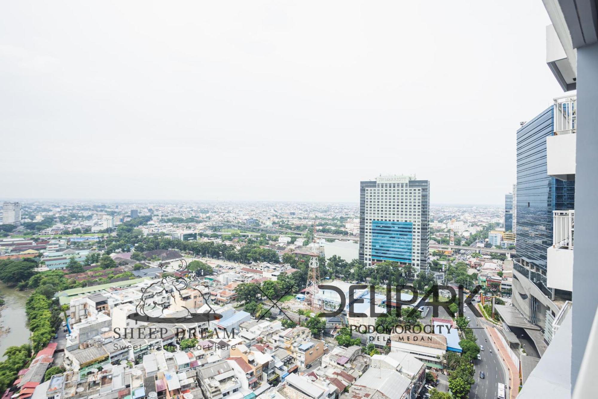 Delipark Mall Premium Empire Luas 90meter 3toilet Medan
