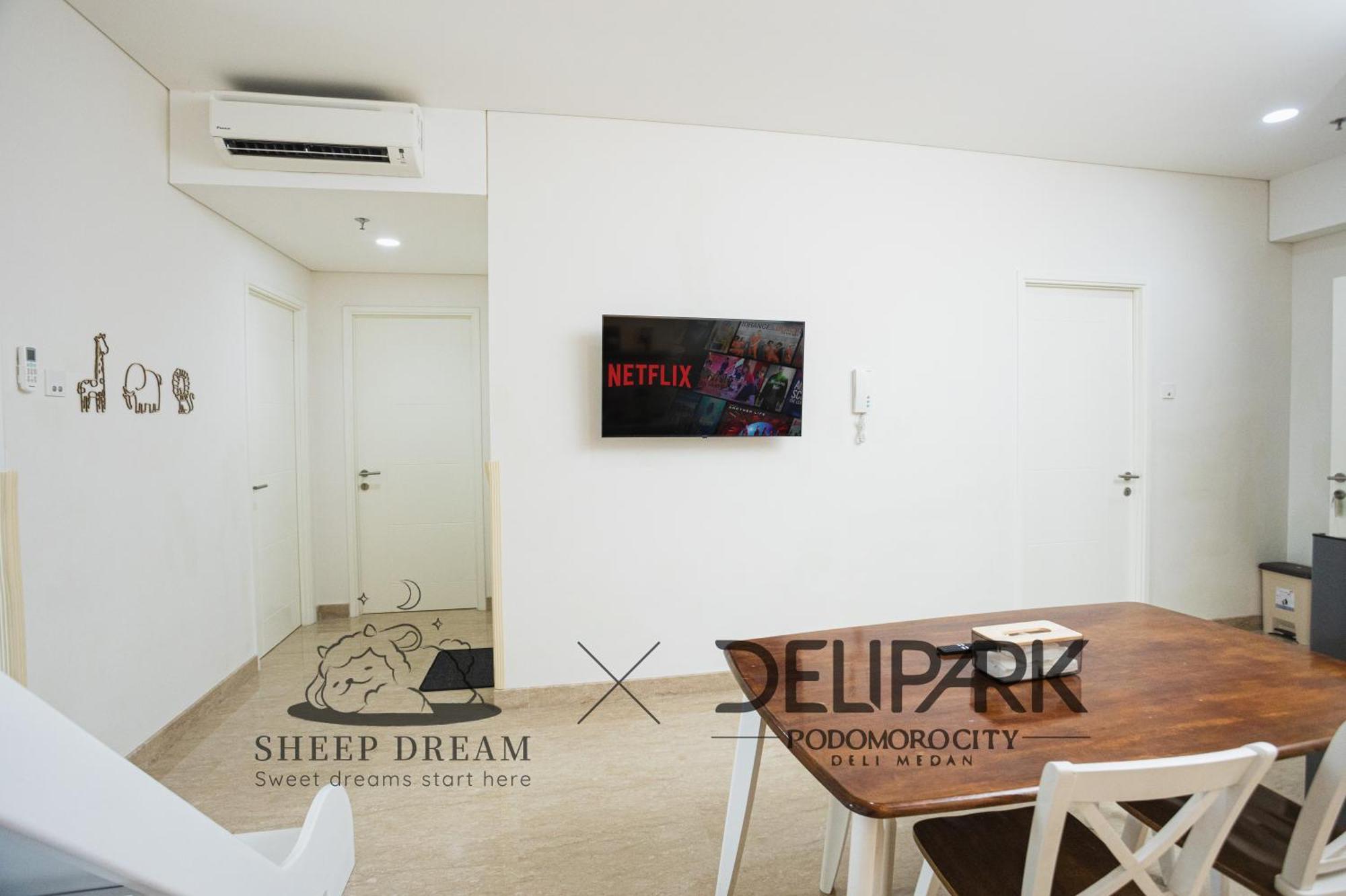 Delipark Mall Premium Empire Luas 90meter 3toilet Medan